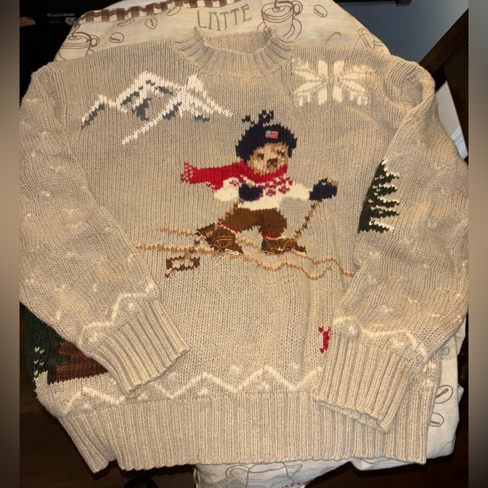 Vintage Polo Ralph’s Lauren Bear skiing sweater